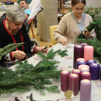 News_Adventkranz dekorieren-28.11.2024_01