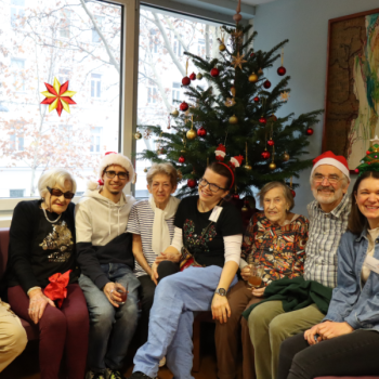 Nikolausbesuch & Christbaumschmücken im Kolpinghaus Wien-Leopoldstadt